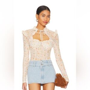 More To Come Xoey Long Sleeve Top Size S